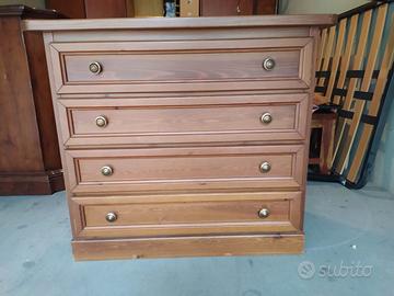 Cassettiera arte povera