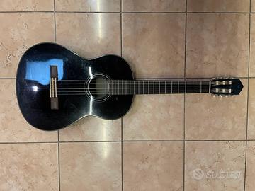 Yamaha C40 Black con custodia
