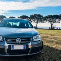 Golf R32