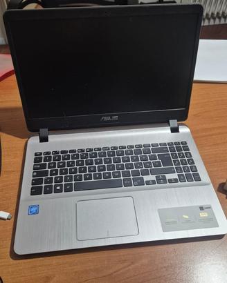 ASUS Intel Celeron N4000 4 GB di RAM