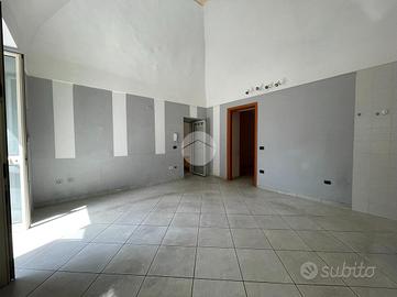2 LOCALI A SCAFATI