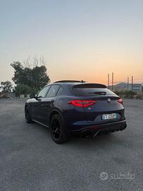 Alfa romeo Stelvio - Q4 190 cv - Con Tetto