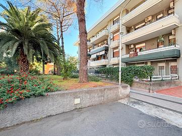 CERZA - Attico ristrutturato di 3 VANI con garage