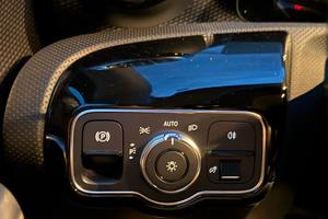 Mercedes classe A 180 benzina anno 2021