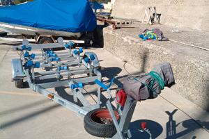 Carrello porta imbarcazioni 1000kg
