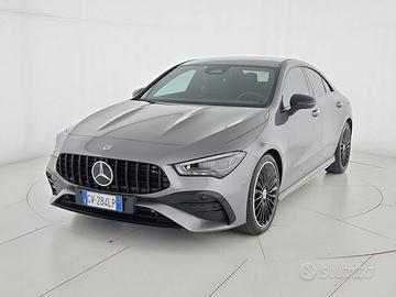 Mercedes-Benz CLA Coupe 200 d AMG Line Advanc...