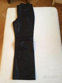 Pantaloni eco pelle