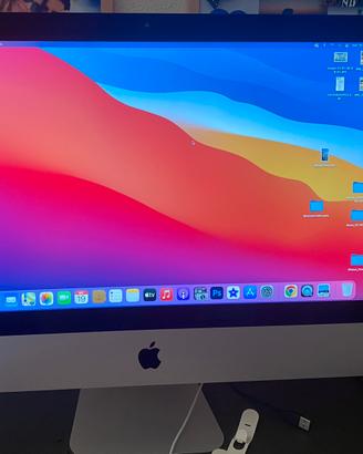 Apple iMac pc fisso 21.5 pollici + ssd 500gb