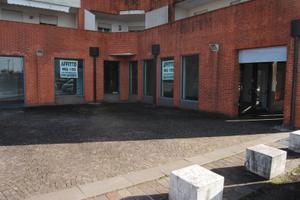 Negozio/ufficio fronte Iper