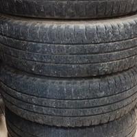 gomme Michelin camper 215/70/15