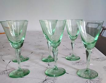 Sei bicchierini vintage veneziani.