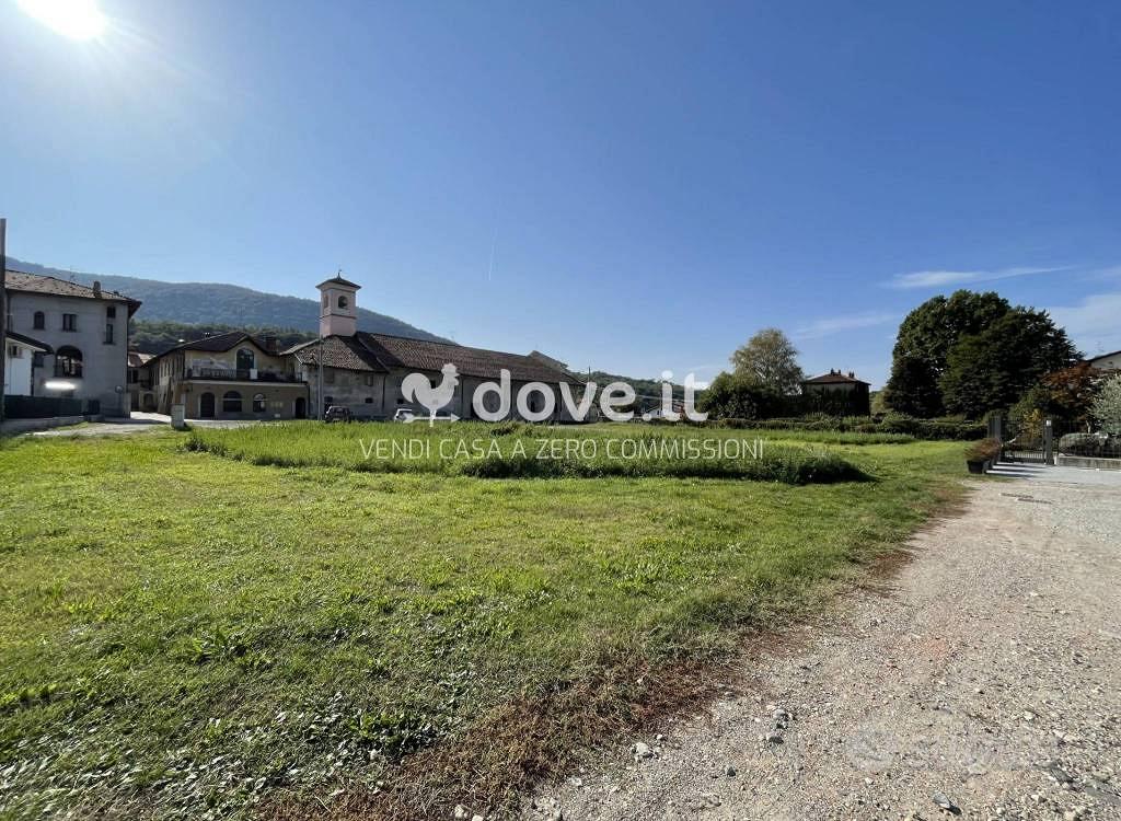 Terreno di 1335 m² a Azzio - Vista 2