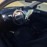 Lancia y momo design