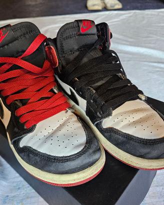 Scarpe Jordan 1 High Black Remaigint taglia 33,5
