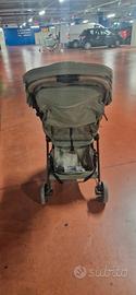 Passeggino Nuna Trvl colore Pine (verde)