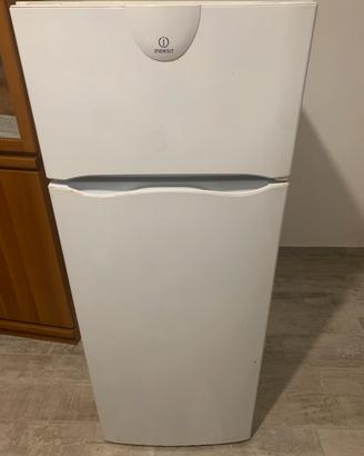 frigorifero indesit