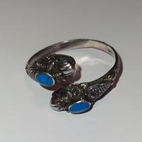 Anello artigianale in argento 925 e turchesi
