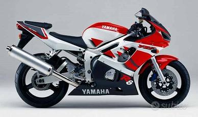 YAMAHA R6 ricambi vari