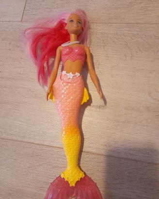 Barbie sirena dreamtopia capelli rosa