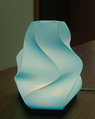 Lampada di design realizzata in stampa 3D