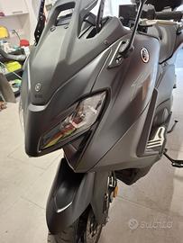 Yamaha T Max 560 - 2023