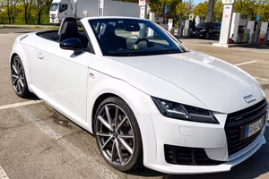 AUDI TT ROADSTER 2.0 TDI ULTRA S-LINE - FULL OPTIO