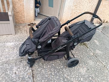 Passeggino doppio Brevi