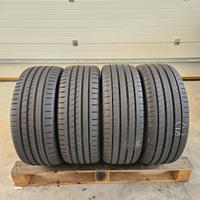 4 gomme Goodyear 225 45 18 estive