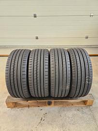 4 gomme Goodyear 225 45 18 estive