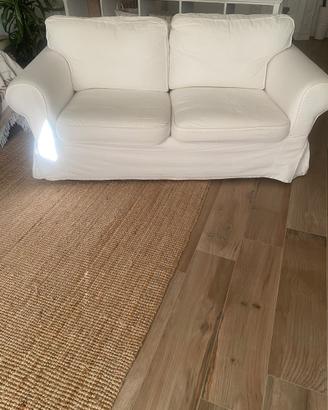 Divano 2 + 3 posti ikea