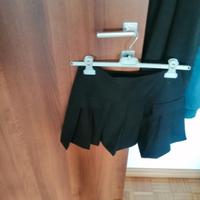 Minigonna nera Stefanel pura lana vergine 100 %