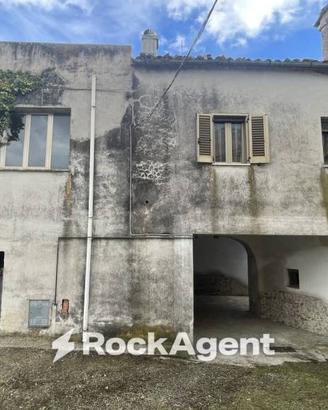 Casa indipendente di 124 m² con 3 locali e box aut
