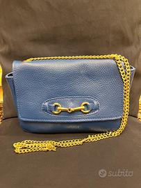 Borsa blu a tracolla