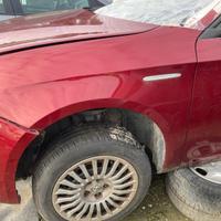 PARAFANGO ANTERIORE SINISTRO ALFA ROMEO Giulietta