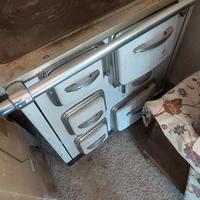 Stufa a legna De Manincor