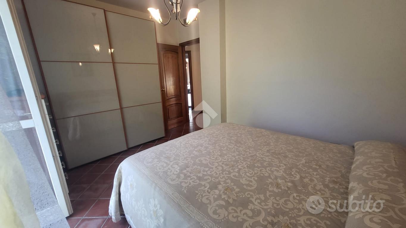 VILLA SINGOLA A PIETRASTORNINA - Vista 4