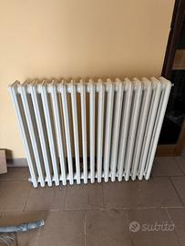 Termosifoni in ghisa da sala e bagno