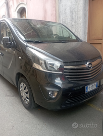 Opel Vivaro Renault trafic 9 posti 1.6 bi.TB 2019
