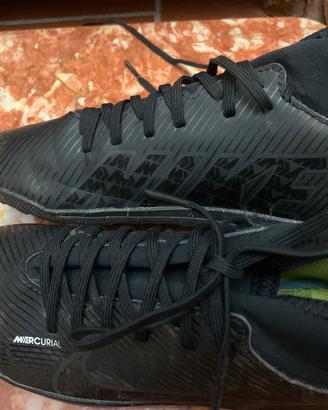 Scarpe calcetto
