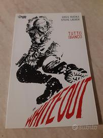 Whiteout Tutto Bianco volume unico Macchia Nera