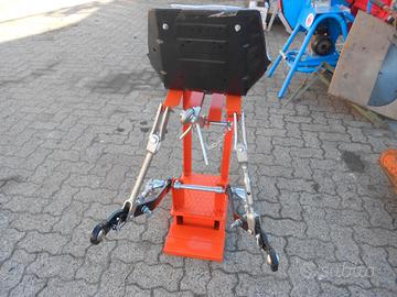 ATTACCO TRE PUNTI PER TRATTORI