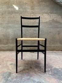 Sedia super lèggerà di Cassina