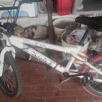 bici BMX atala