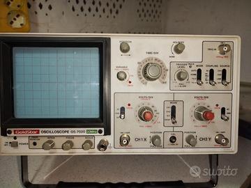 Oscilloscopio analogico portatile