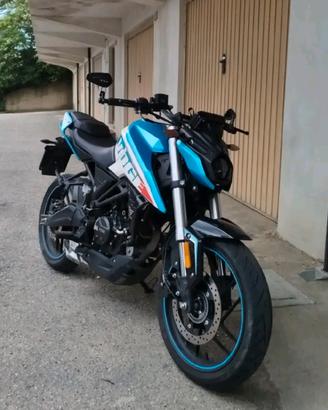 Voge brivido 125 r