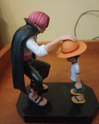 "LUFFY & SHANKS