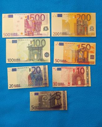 SERIE BANCONOTE LAMINA D'ORO IN €  COLORATE