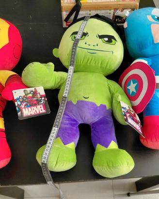 3 peluche Marvel 60cm