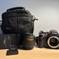 Nikon D3200. Trattabile