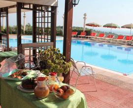 Vieste mono 15-22 agosto 200mt mare con piscina